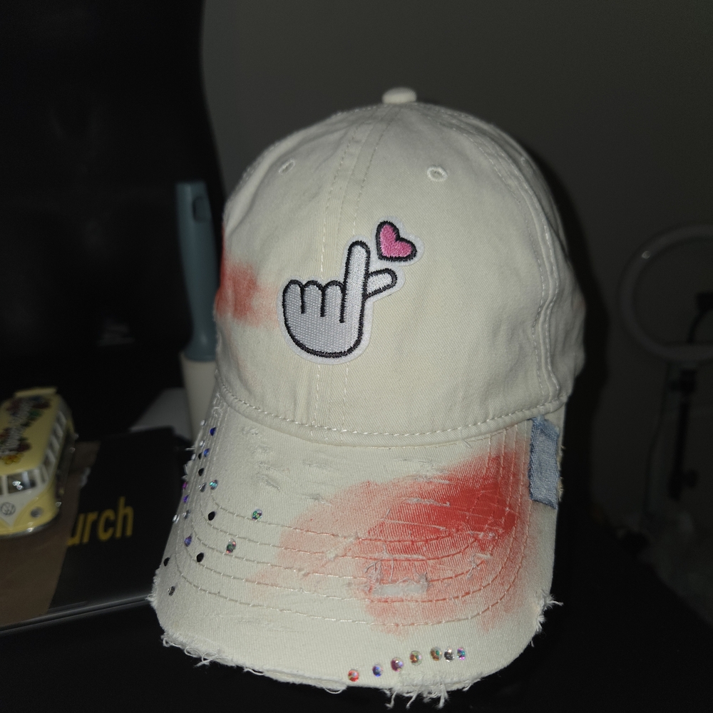 Cream Disstressed Rhine Stone Hat
